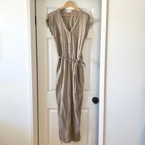 ✨BELLA DAHL Jumpsuit - Short-Sleeve with Belt - Tan - Size M